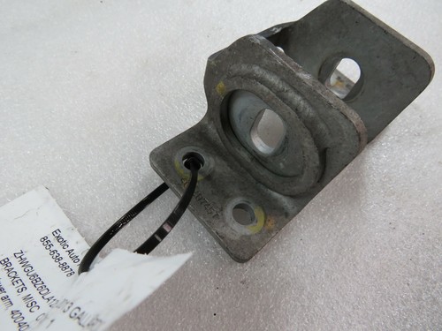 Lamborghini Gallardo LP 550, Front Lower Control Arm Bracket, Used, 400407457 - Picture 3 of 6