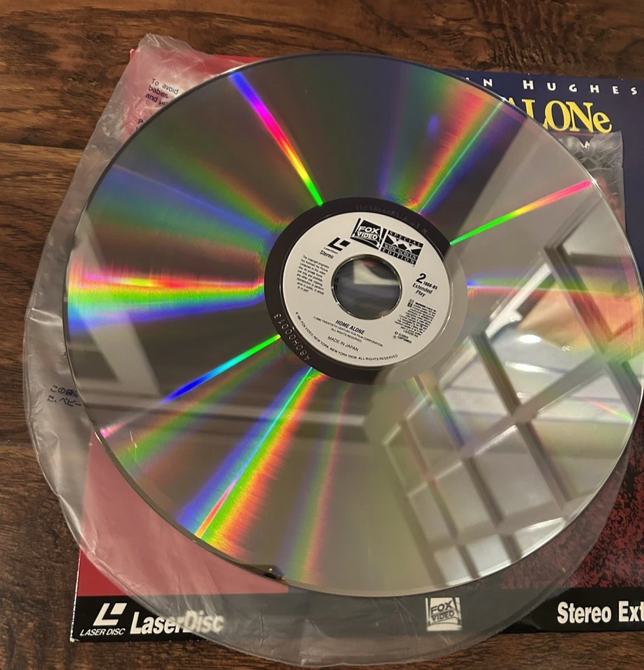 KID CLASSIC COMBO LASERDISC! HOME ALONE & THE INDIAN IN THE CUPBOARD Foto 3 de 4