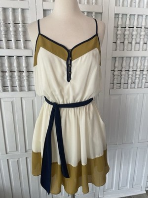 New Double Zero women's medium gold cream black A-Line, lined party dress, I1