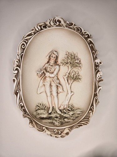 Set of 2 Lefton China Porcelain Hand Painted Oval Wall Plaques KW115 Man & Woman - Picture 2 of 15