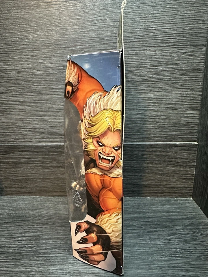 Figura de acción Marvel Legends Series Sabretooth X-Men con rompehuesos BAF nueva 2022 Foto 4 de 4