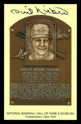 PHIL PHILIP HENRY NIEKRO SIGNED HALL OF FAME PLAQUE POSTCARDS
