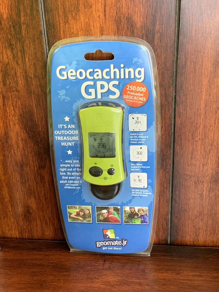 Geomate Jr Geocaching GPS Green/Blue 250k Preloaded Geocaches NEW IN PACKAGE - Image 3 of 3