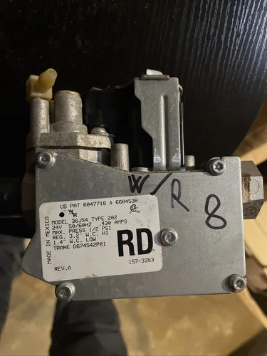 White Rodgers Furnace Gas Valve 36J54 202