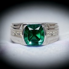 Emerald Gemstone With 925 Sterling Silver Ring For Men's AL588