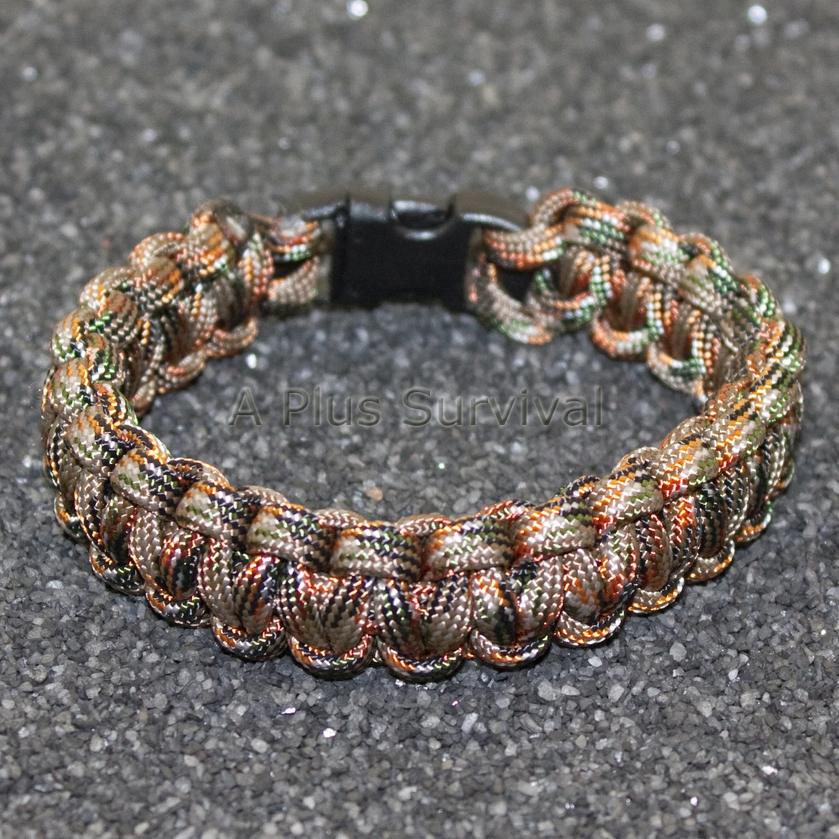 Camo paracord bracelet sale