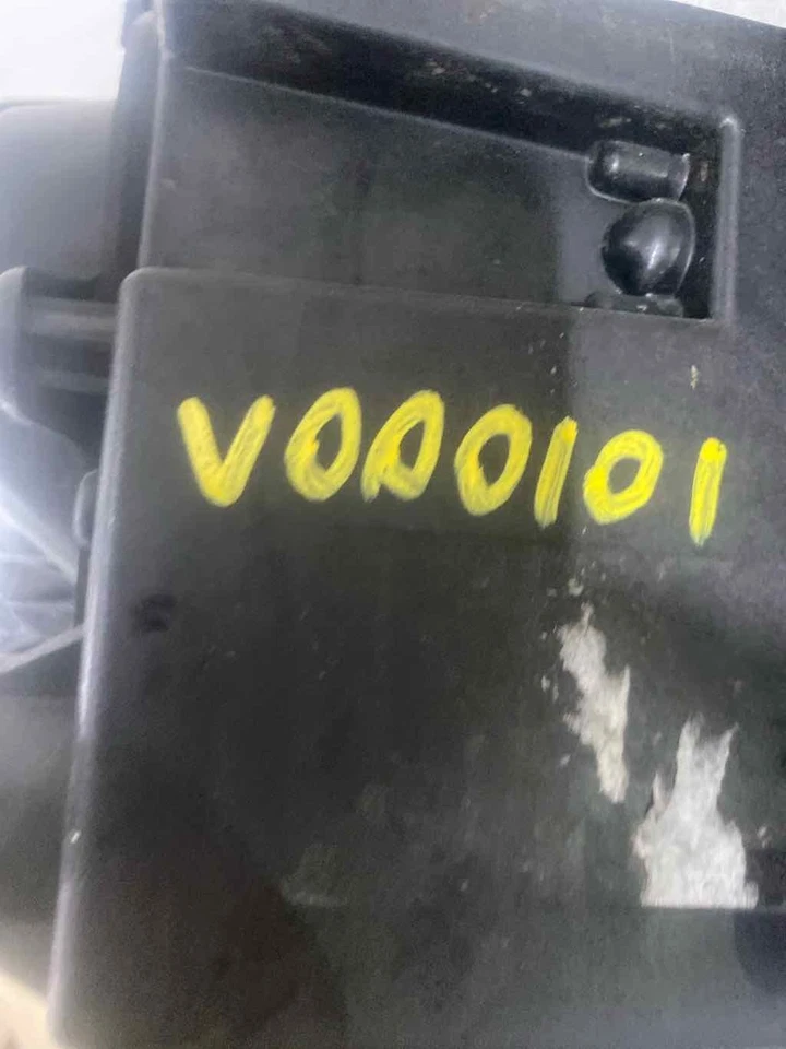 Conjunto de farol esquerdo usado serve: 2013 Ford Flex xenônio HID esquerdo grau C - Imagem 3 de 4