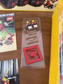 LEGO Space M-TRON 6989 Mega Core Magnetizer Box, Instruction Manual Plastic Inlay 1990