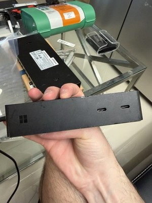 Microsoft Surface Dock 2   Dockingstation für Surface Pro/Laptop/Book