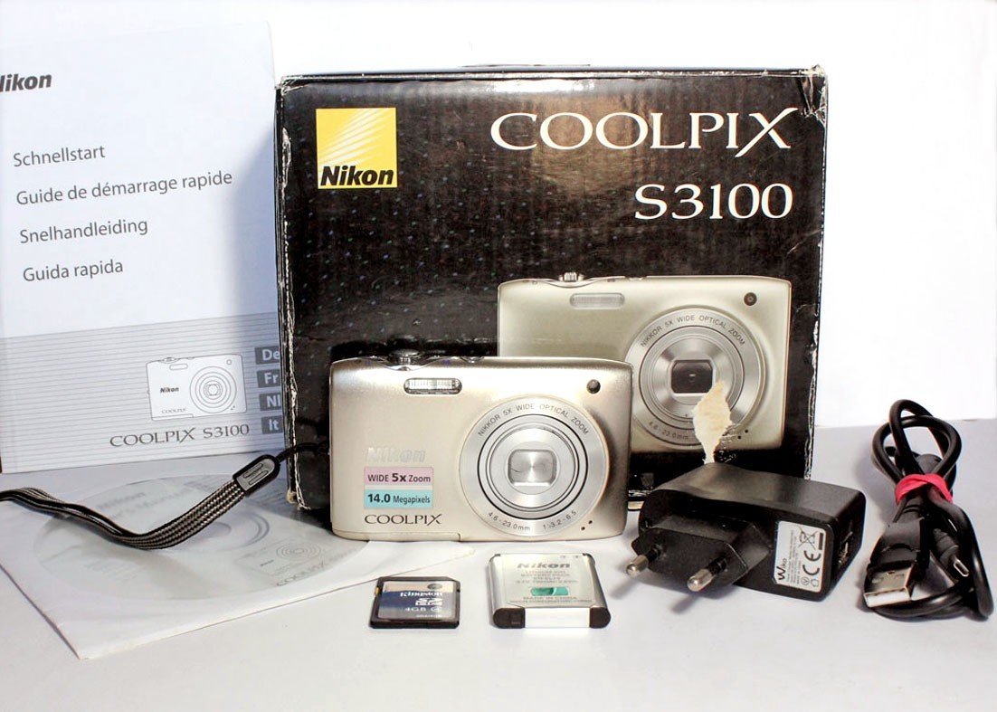 Nikon Coolpix S3100 Batteria USB SD fotocamera HD 14Mpx Funzionante