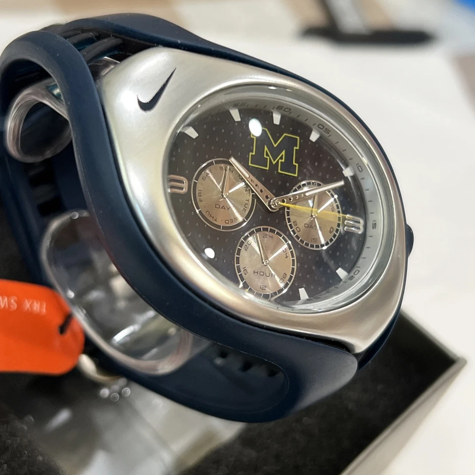 Exquisito NIKE Hombre’s Nike Reloj Temporizante Impresionante Dial Run’s Batería Nueva Foto 3 de 4