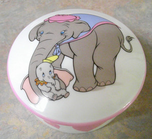 1996 WALT DISNEY DUMBO LIMOGES TRINKET BOX 277/1000 55TH ANNIVERSARY