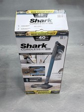 Shark IZ240 Pet Pro Cordless Stick Vacuum Cleaner BRAND NEW WITH original box !!