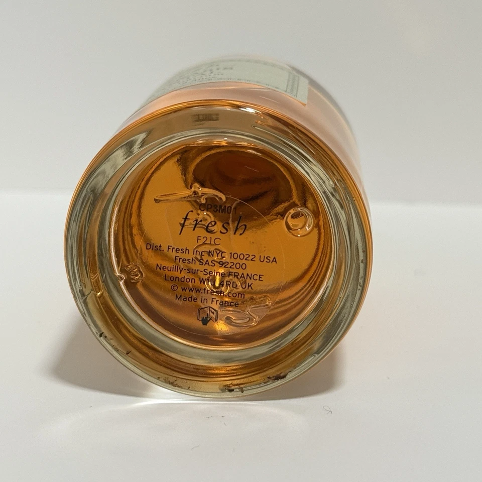 Fresh Cannabis Santal Eau De Parfum 3,3 oz./ 100 ml Splash - Sin caja Foto 2 de 2