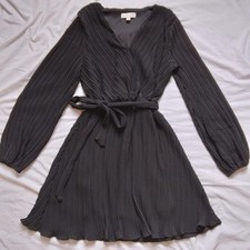 She & Sky Sky Pleated Dress Black Belted Faux Wrap Ruffle Womens Size Medium