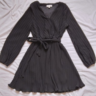 She & Sky Sky Pleated Dress Black Belted Faux Wrap Ruffle Womens Size Medium 