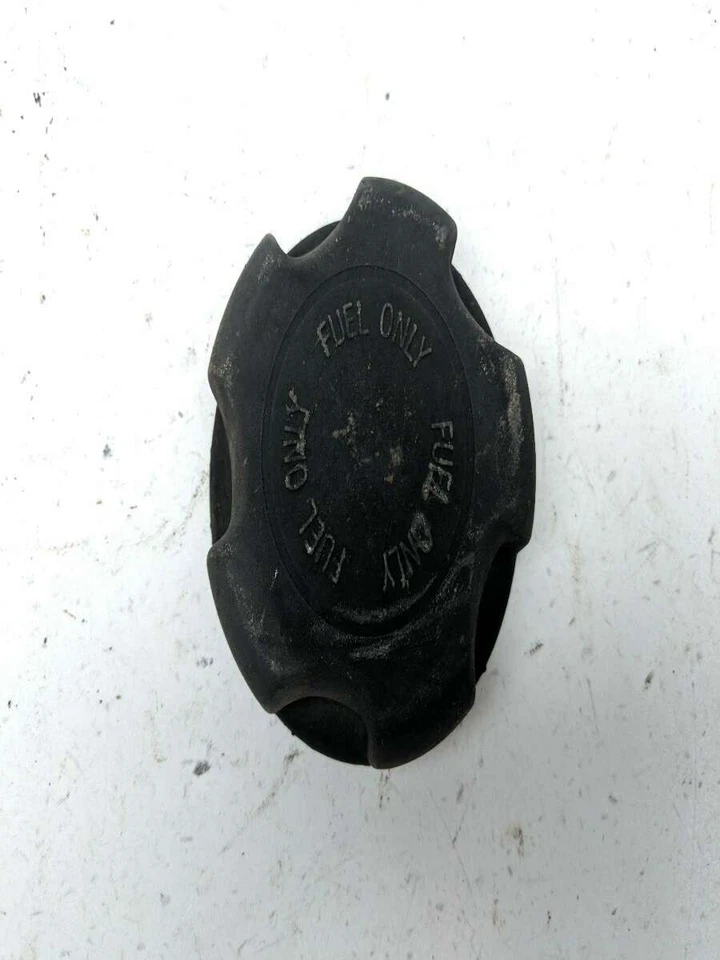 Крышка топливного бензина 03 06 Polaris Magnum 330 4x4 - Изображение 2 из 4