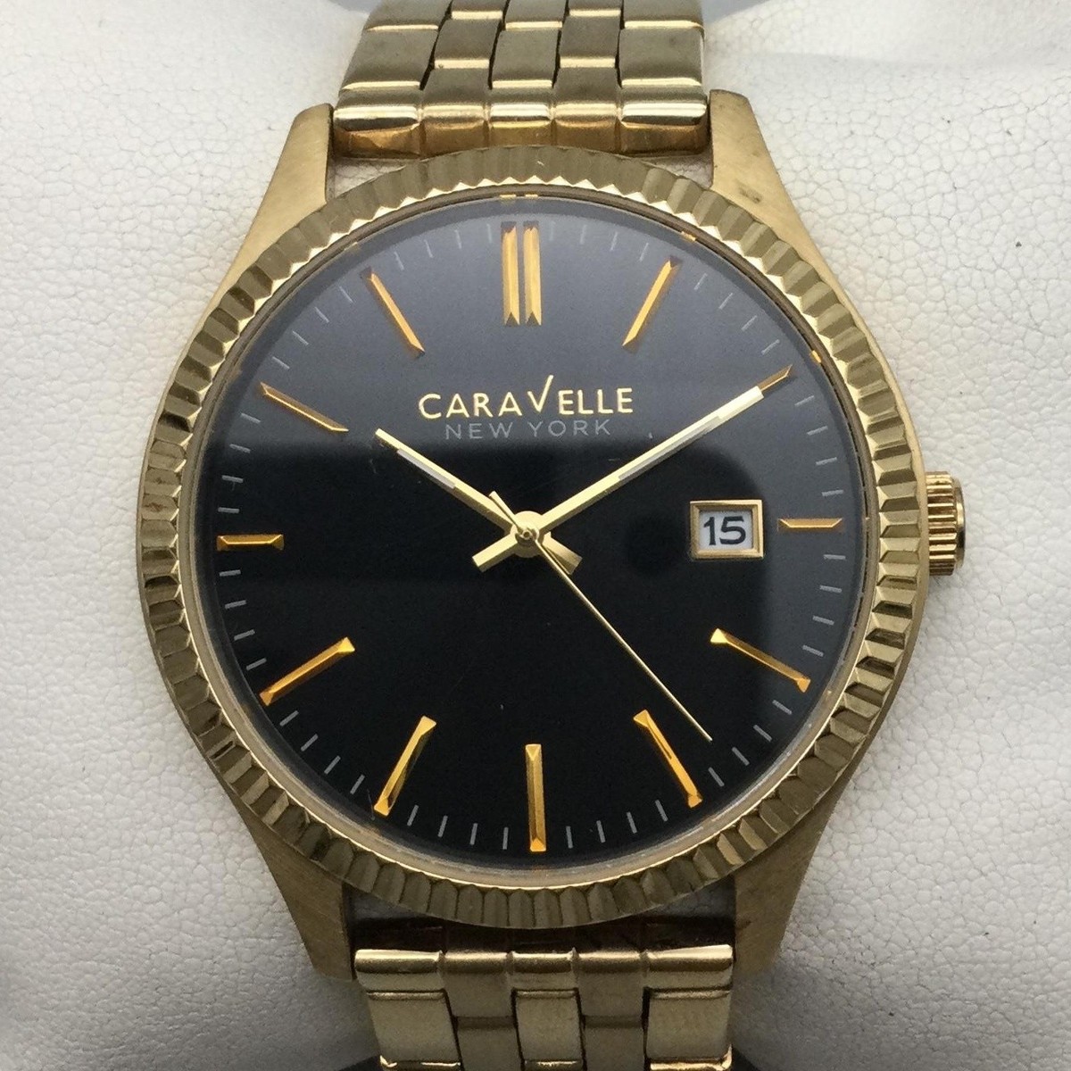 ＼GW SALE／ 942SH KT ロゼ・ノワール　ガラケー Caravelle New York 44B105 Mens Watch 41mm Black Gold Tone Date New