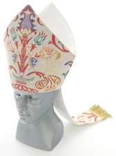 Cream Bishop's Miter Mitre Coronation Tapestry Vestment Mitra Crema Creme M115