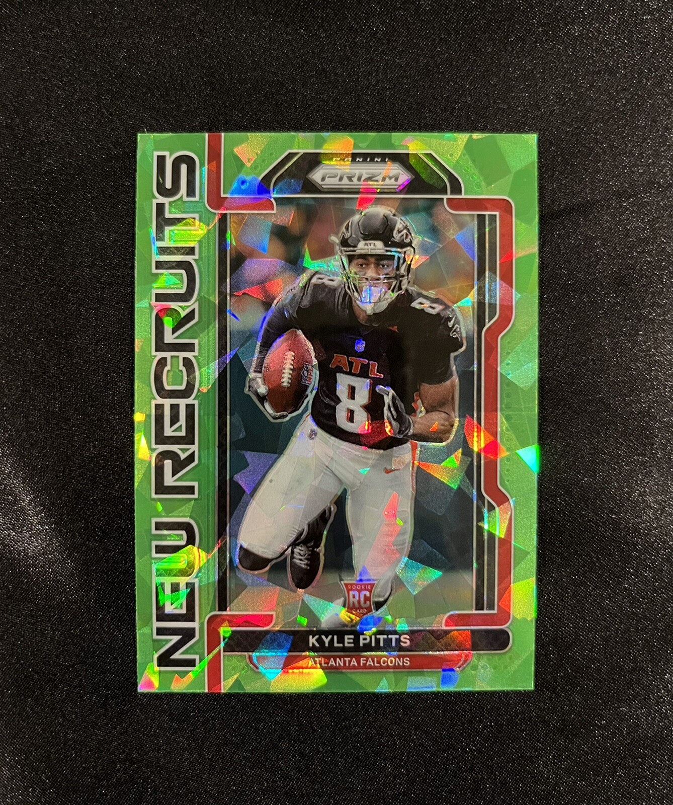 ✅ 2021 Panini Prizm Kyle Pitts RC New Recruits Green Cracked Ice ATL Falcons📈