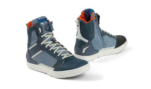 Original BMW Motorcycle Trainers Ride 
