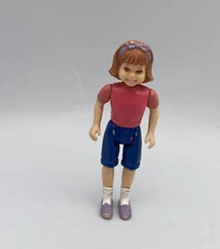 Vintage Playskool Dollhouse Hasbro BLOND GIRL Sister Purple Shirt Blue Shorts