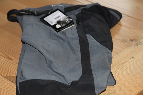 Pantaloni da sci AST. Colore grigio e nero. Taglia 50. Nuovo con etichetta.  | eBay