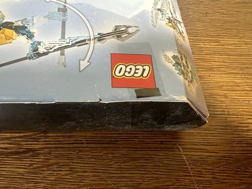 LEGO Bionicle 70788 Kopaka - Master of Ice Sealed New Retired - Picture 10 of 10