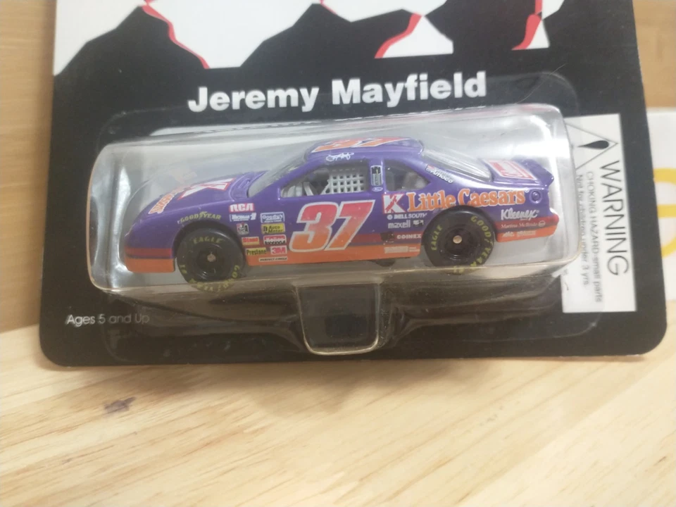 Revell Racing 1/64 NASCAR diecast #37 Little Caesar's Jeremy Mayfield 1996 NIP - Image 2 of 4