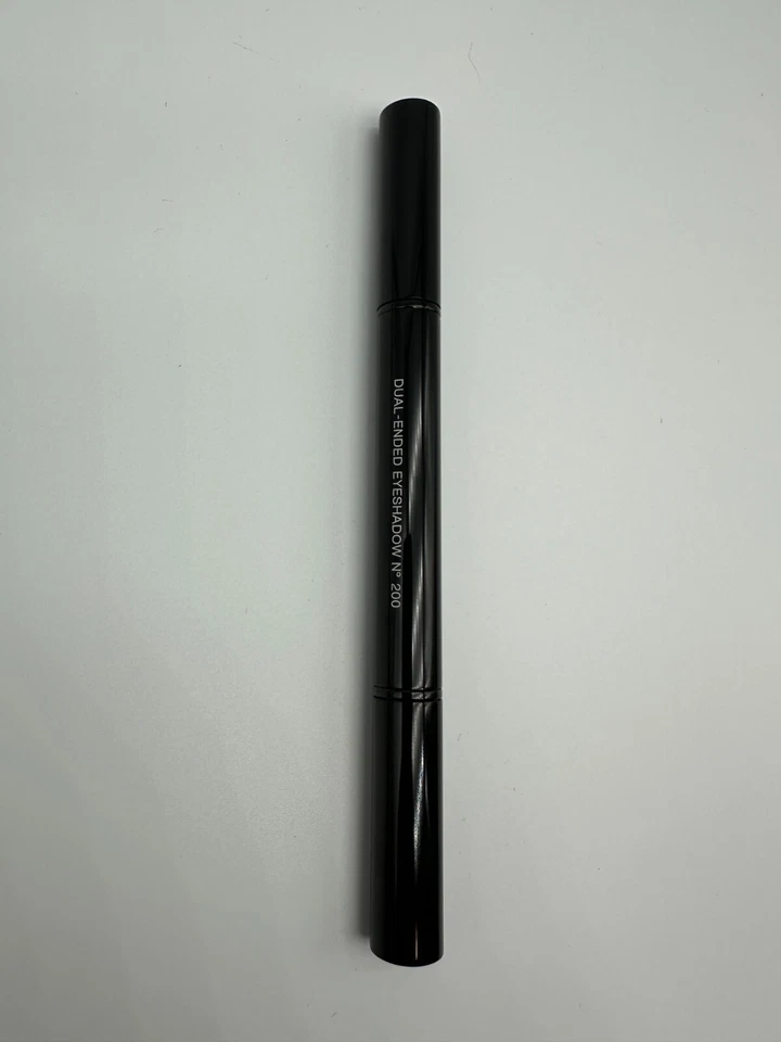 NUEVO CHANEL Cepillo de Sombra de Ojos Retráctil Doble Extremo No. 200 Foto 2 de 4