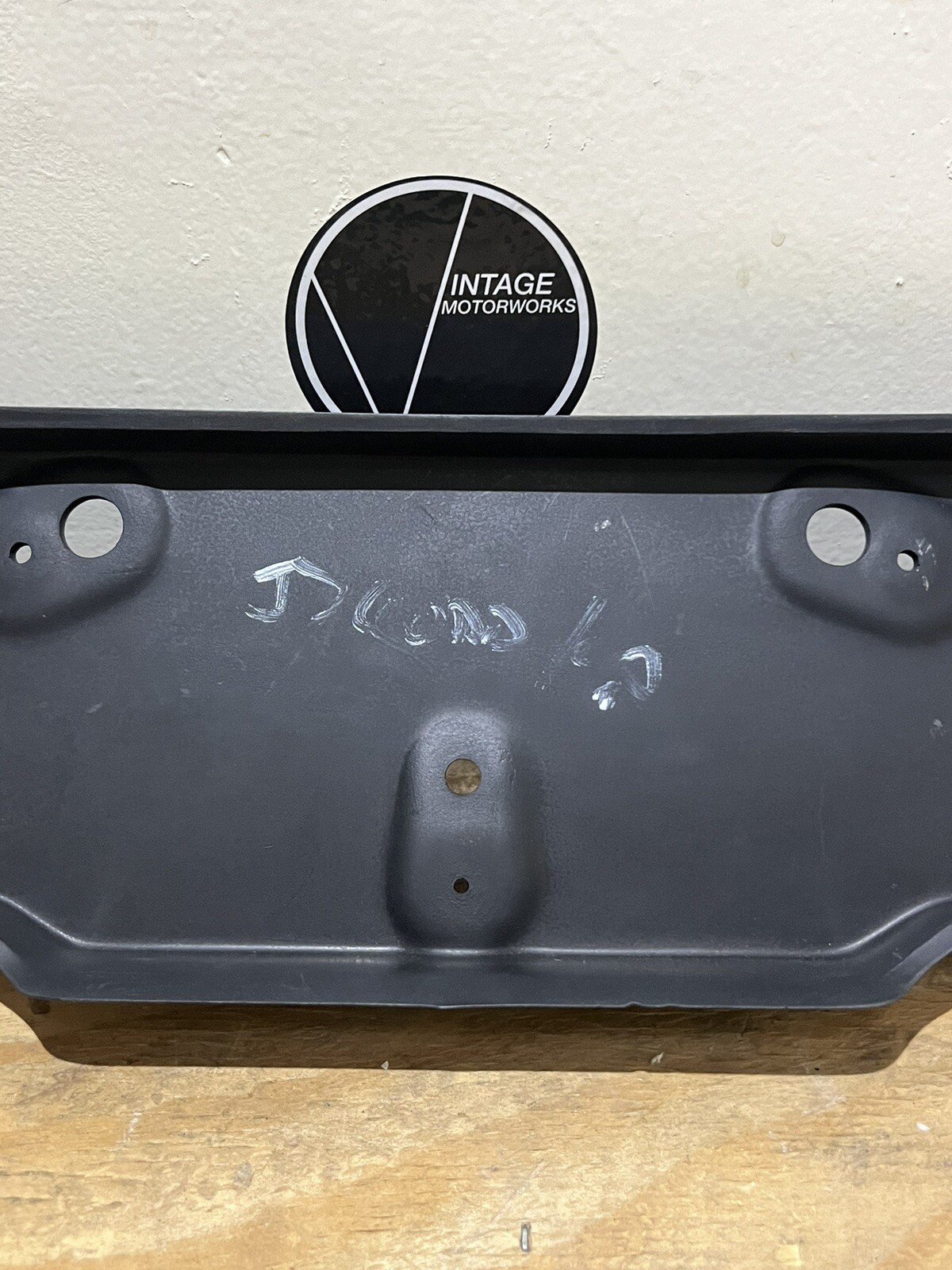 Genuine OEM 1966-99 Bentley Rolls-Royce Moulding Number Plate Narrow - UT10299pd