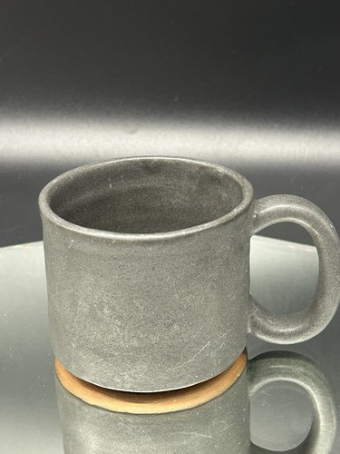 Kaffeebecher Freundschaft Kameradschaft Künstlerkeramik mattschwarze Glasur - signiert - Bild 11 von 12