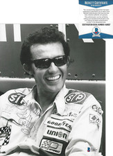 RICHARD PETTY NASCAR RACING LEGEND SIGNED 8x10 PHOTO C KING #43 BECKETT COA BAS