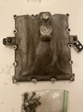 Suzuki 01-03 Gsxr 750 ENGINE MOTOR BOTTOM OIL PAN COVER 11511-35F01