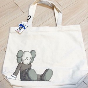 uniqlo replacement pouch
