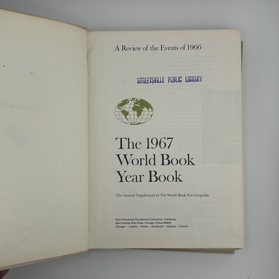 洋書 The World Book Encyclopedia 1967 The 1967 World Book Year Book Hardcover The World Book