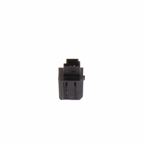 NEW MERCEDES-BENZ ML W164 TRUNK LID REMOTE CONTROL SWITCH A2038217451 ORIGINAL - Picture 7 of 10
