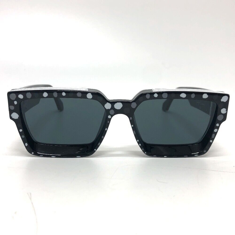 Louis Vuitton Z1904E 1.1 Millionaire Infinity Dot LV x YK Louis Vuitton Z1904E 1.1 Millionaire Infinity Dot LV x YK