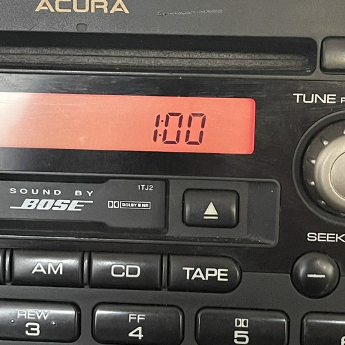 02-06 ACURA OSE RADIO STEREO CASS AM FM 6 DISC CD PLAYER 39100-S6M-A100 OEM WORK - Picture 2 of 15
