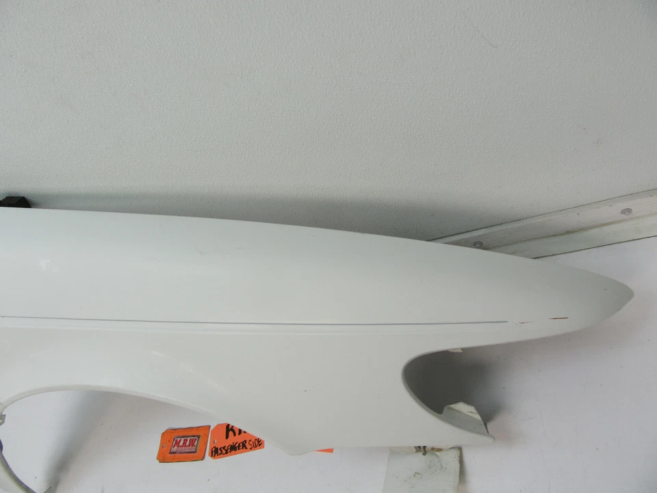 FENDER BLANCO LADO PASAJERO R DERECHO COCHE 94 95 96 97 98 99 00 01 SAAB 9-3 900 Foto 2 de 4