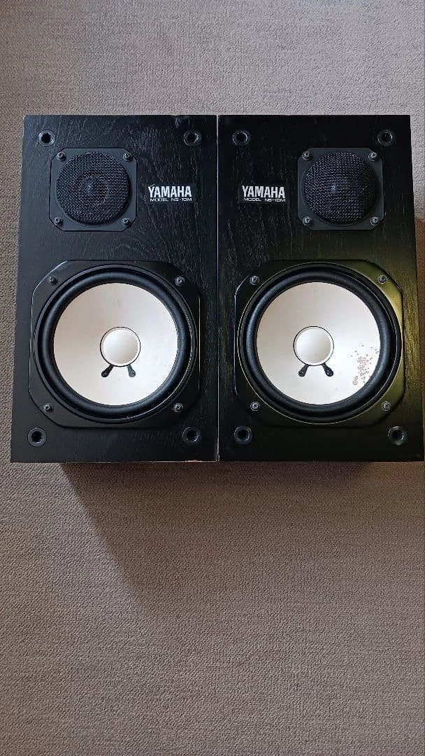 YAMAHA NS-10MC スピーカー Yamaha NS-10Mのラインナップについて詳しく解説します（購入時に必見