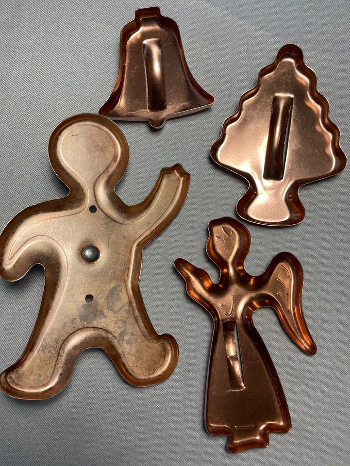 Lote De 4 Cortadores De Galletas Navidad Mirro Aluminio Color Cobre De Colección Foto 3 de 4