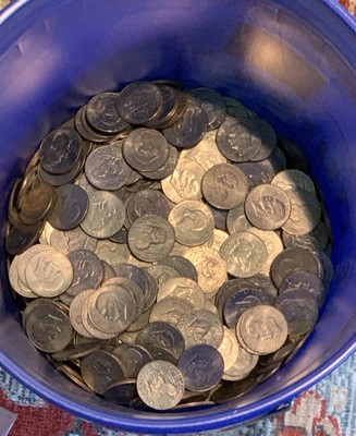 Below Average Condition Eisenhower Dollars 4 Sale Lot Of 500 (examples in pics)