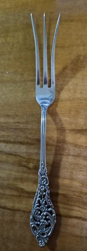 REED & BARTON STERLING Florentine Lace, Lemon Fork  5"  13g