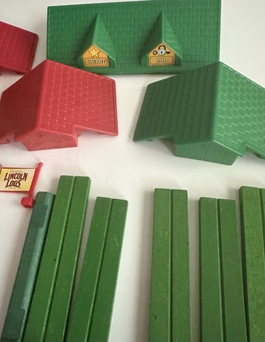 Lincoln Logs Lot Vintage Wood Roofs, Logs, Slats Assorted Pieces - Picture 6 of 8