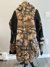 Authentic Supreme North Face Leaves Jacket Large Excellent Condition
