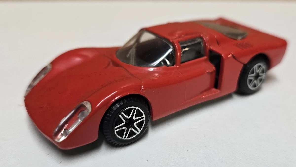 Micro-miniature Politoys Alfa Romeo 2000 Berline Prune, échelle APS - Occasion