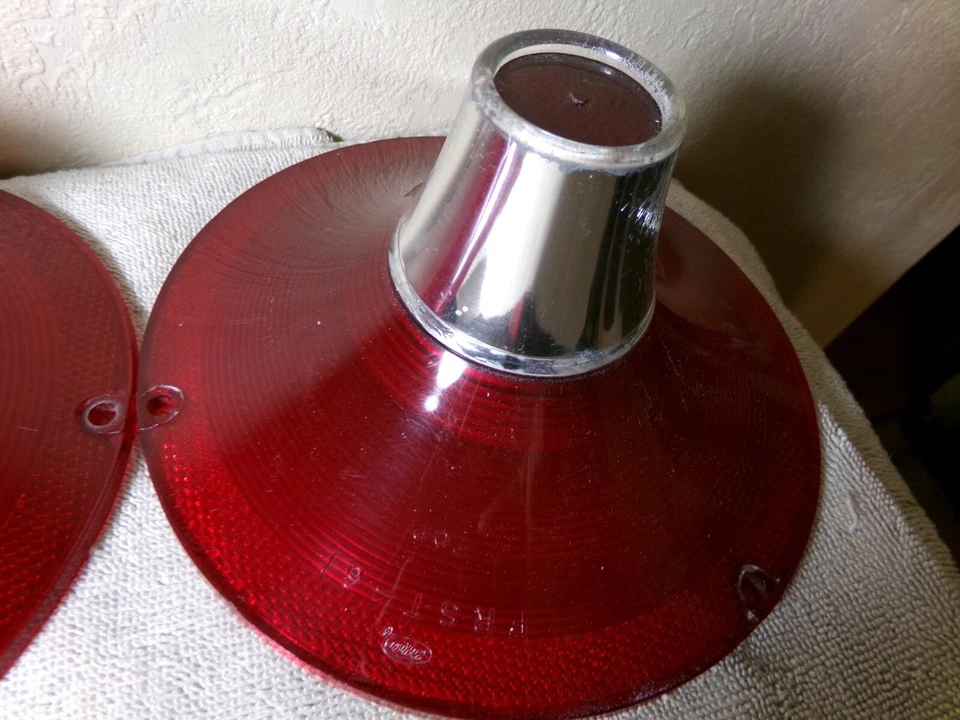 Пара линз задних фонарей от оригинального производителя, подходит для Ford Galaxie 1961 года, Fairlane и Custom - Изображение 3 из 4