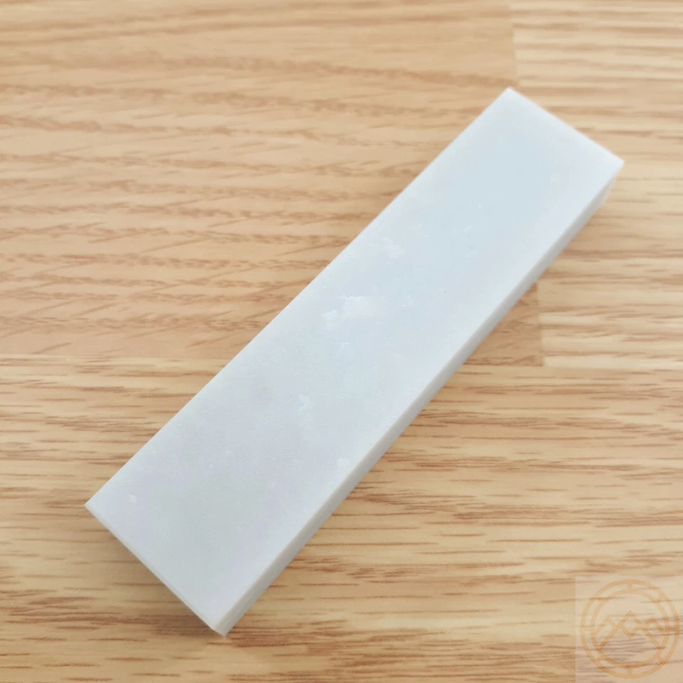 Afiladores Piedra Translúcida 4" x 1" Cuero Bolsa Deslizante Fábrica Irregular AC88 Foto 2 de 4