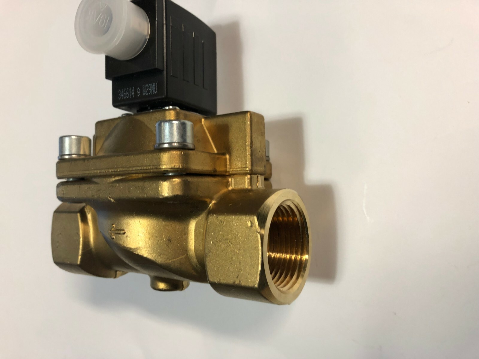 steam valve 1" NPT. 120V coil. Burkert 5404A1 14-87PSI